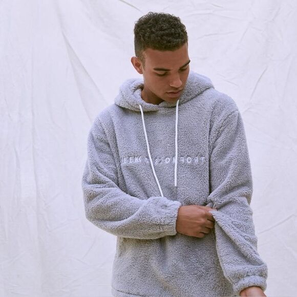 NWT Seek Discomfort Grey Sherpa Hoodie Unisex Size M - Picture 5 of 11